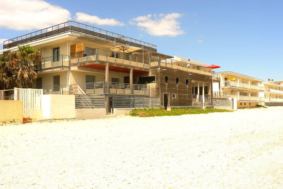 Maisons de vacances en bord de plage.