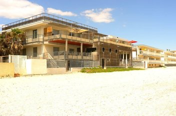 Maisons de vacances en bord de plage.